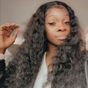 Meet your Posher, Quanaya
